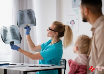 radiografie pulmonara clinica eminescu