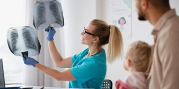 radiografie pulmonara clinica eminescu
