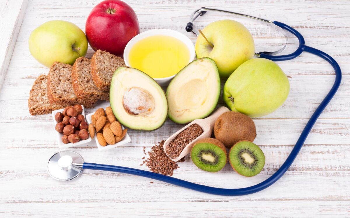 Dieta pentru colesterol: ce tipuri de grăsimi merită înlocuite