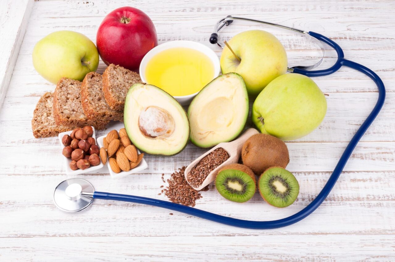 Dieta pentru colesterol: ce tipuri de grăsimi merită înlocuite