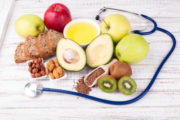 Dieta pentru colesterol: ce tipuri de grăsimi merită înlocuite